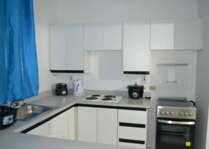 Apartamento Sky Castles H6 *