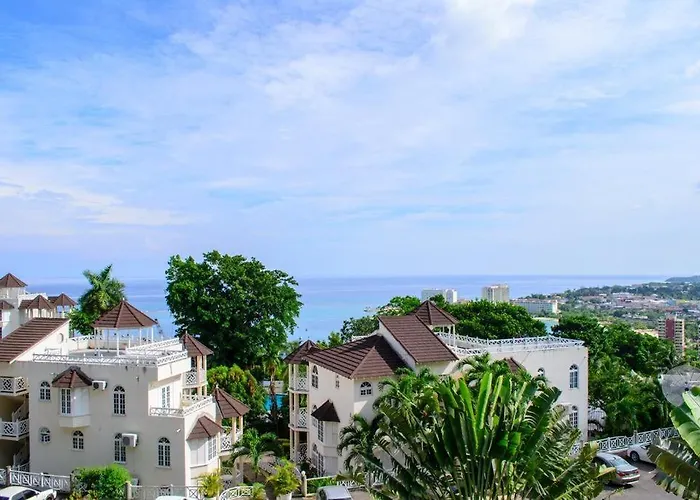 Apartamento Sky Castles H6